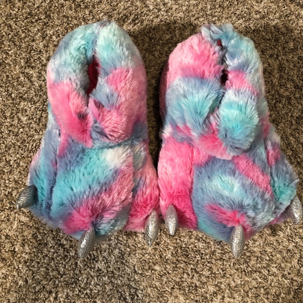 Slippers (7-8)